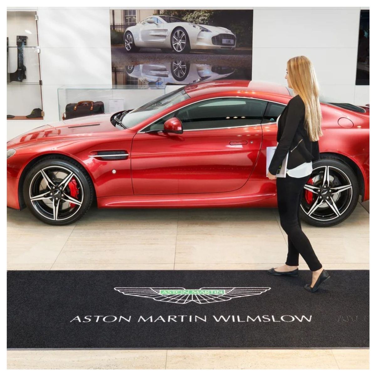 Aston Martin logovaip